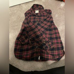 PLAID Shirt size XS American Eagle ?? boyfriend fit